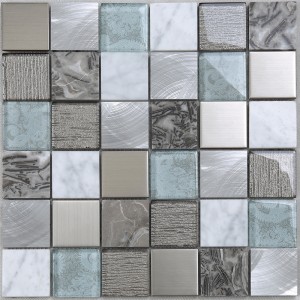 Uusimmat design-alumiinimetalli-sekoitettu marmorilasi mosaiikkilaatat keittiön Backsplash-seinille